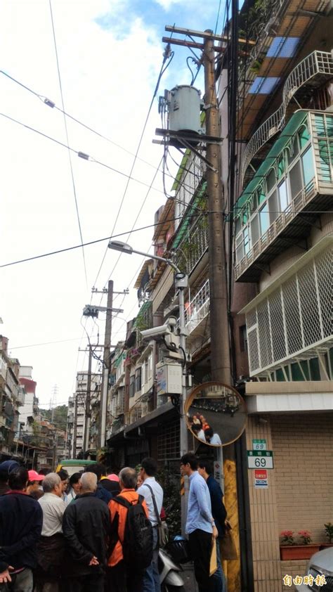 電線桿癌症|電線桿緊貼民宅 居民：台電高層來住看看